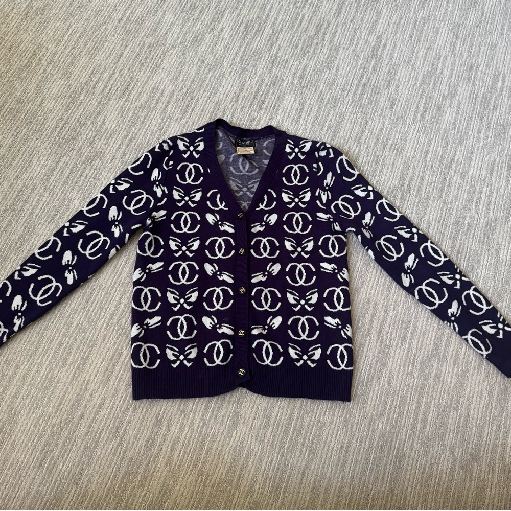 CHANEL cardigan authentic